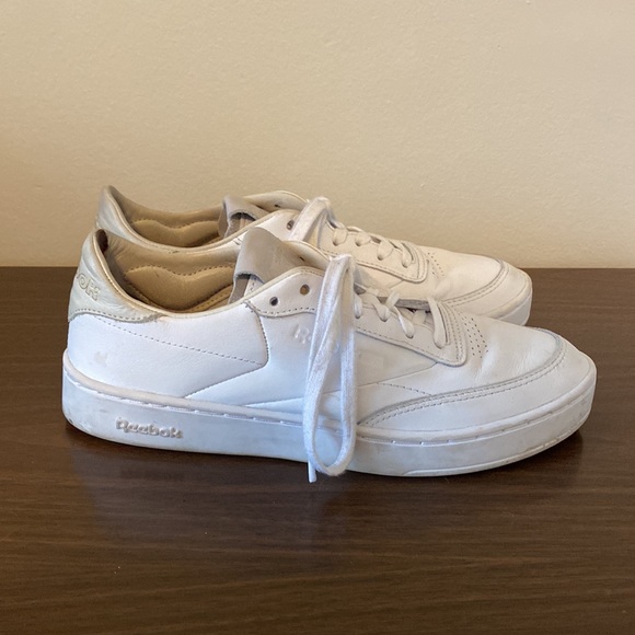 Reebok Classics (all white) - Picture 2 of 2